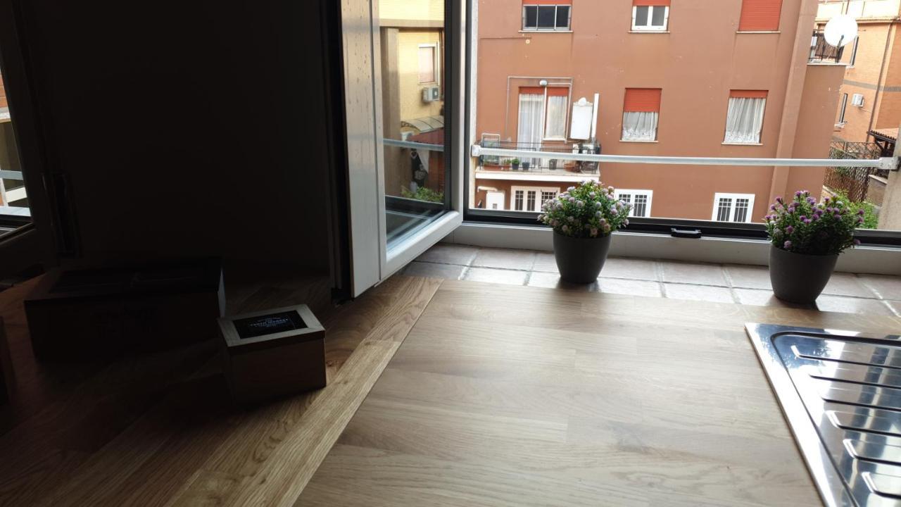 Beautiful Apartament On The Outskirts Of Rome Barbara Casa Vacanza Roma Portuense Bagian luar foto